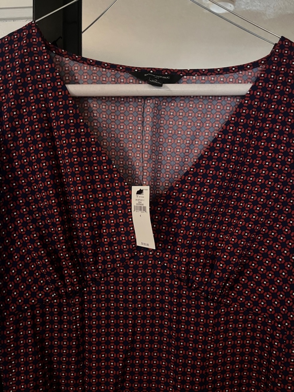 NWT Banana republic factory V-Neck Long Sleeve Mini Dress in Burgundy Geo Print - Picture 5 of 7